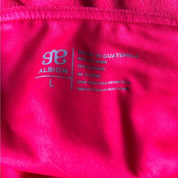 Brand new with tags/liner Albion Fit swim bottom - Picture 4 of 4